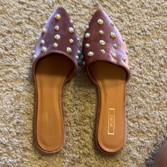 Mauve Slip on flats by Yoki!! - Picture 1 of 4